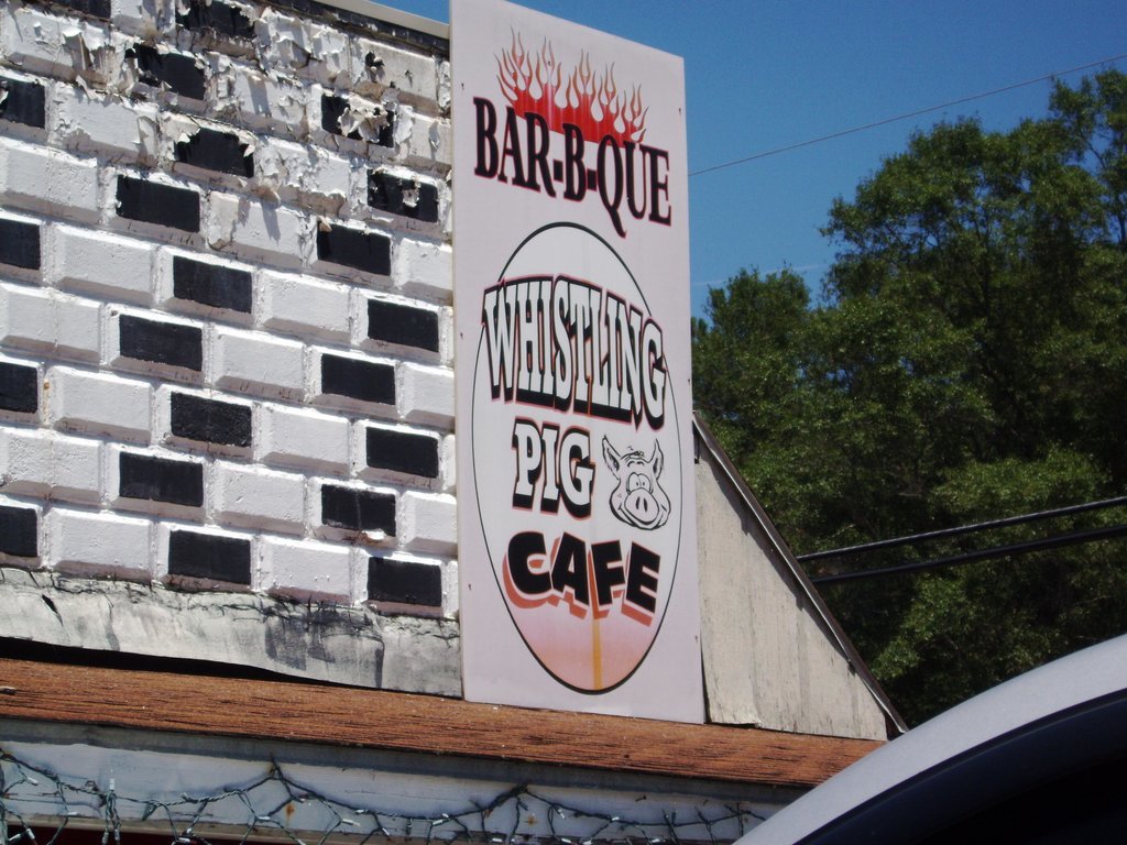 Moore`s Whistling Pig Cafe