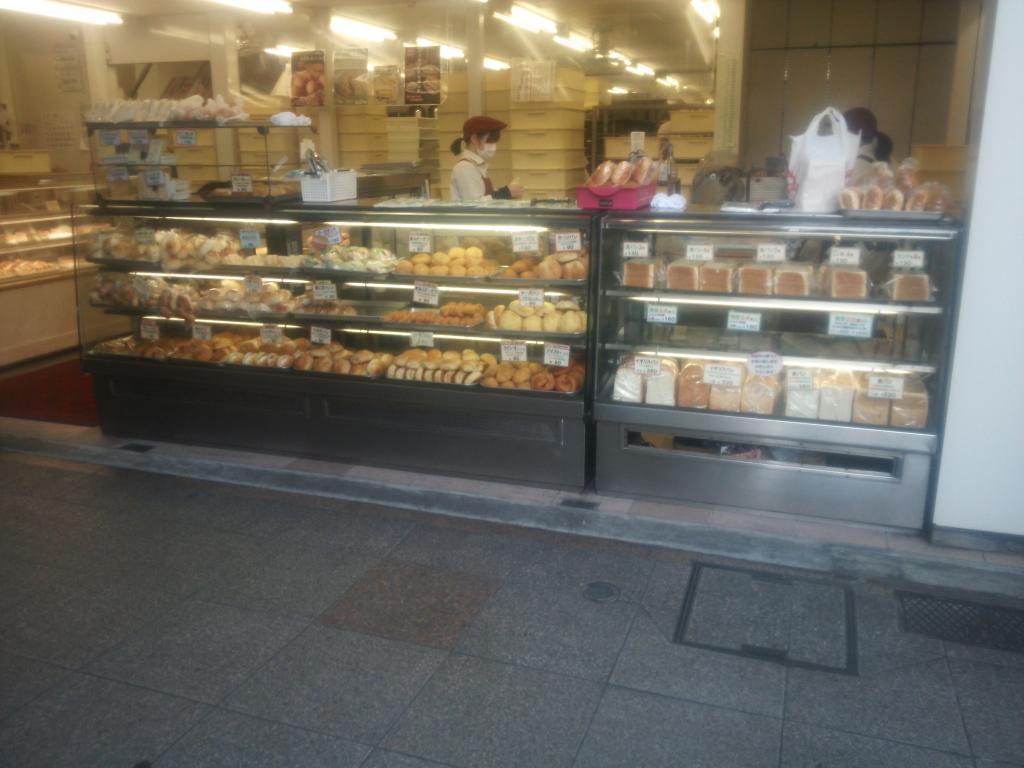 Shiroya Bakery