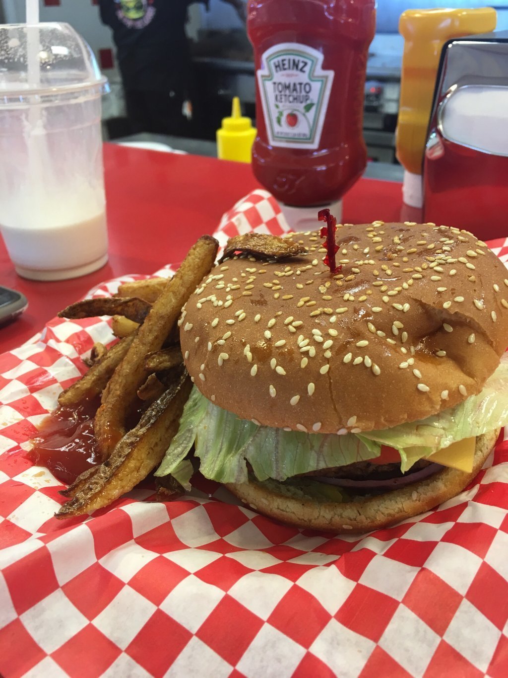 Laguna Burger - 66 Pit Stop