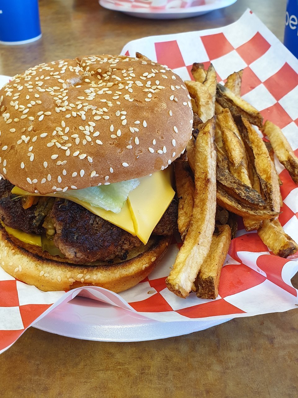 Laguna Burger - 66 Pit Stop