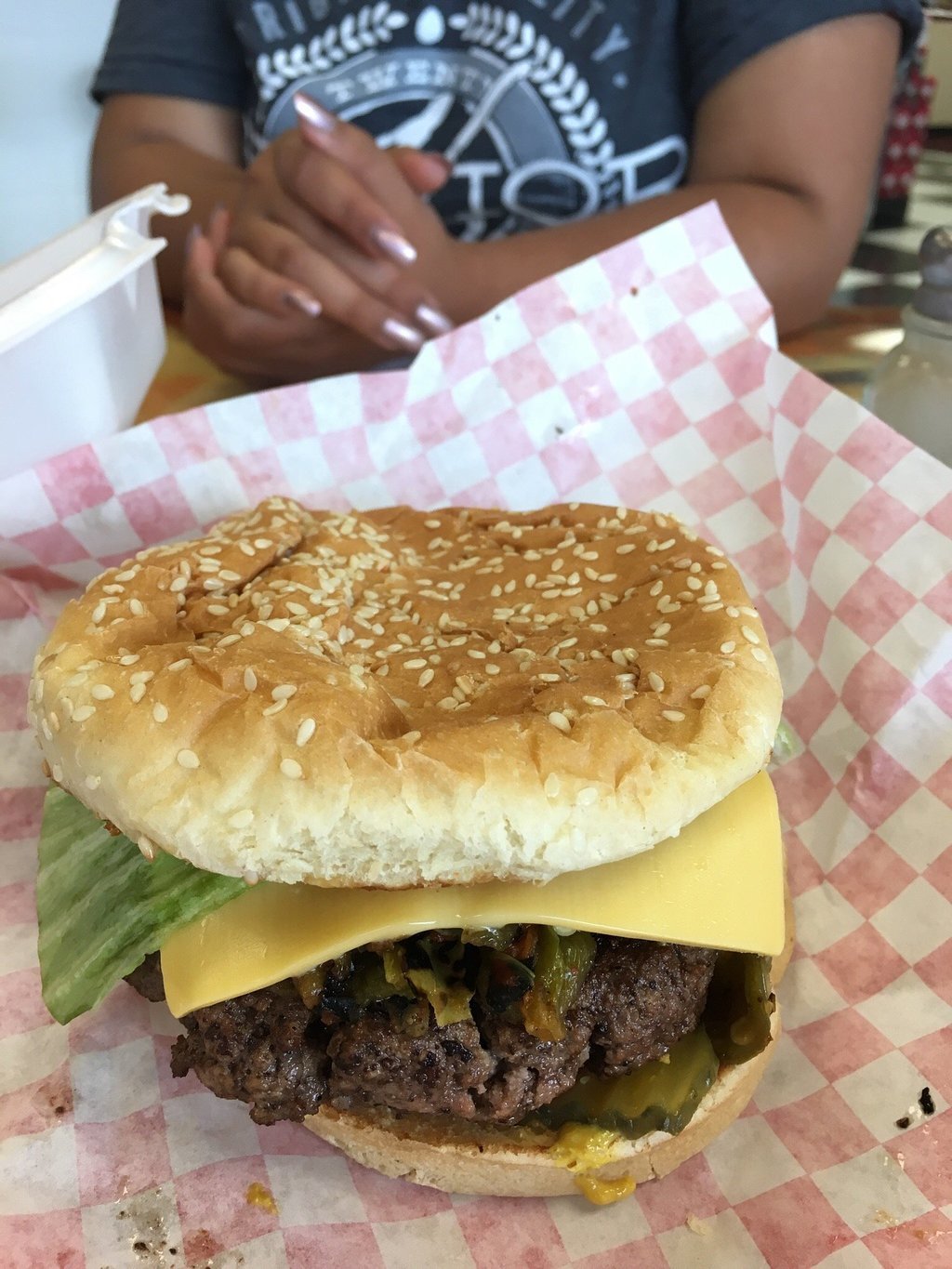 Laguna Burger - 66 Pit Stop